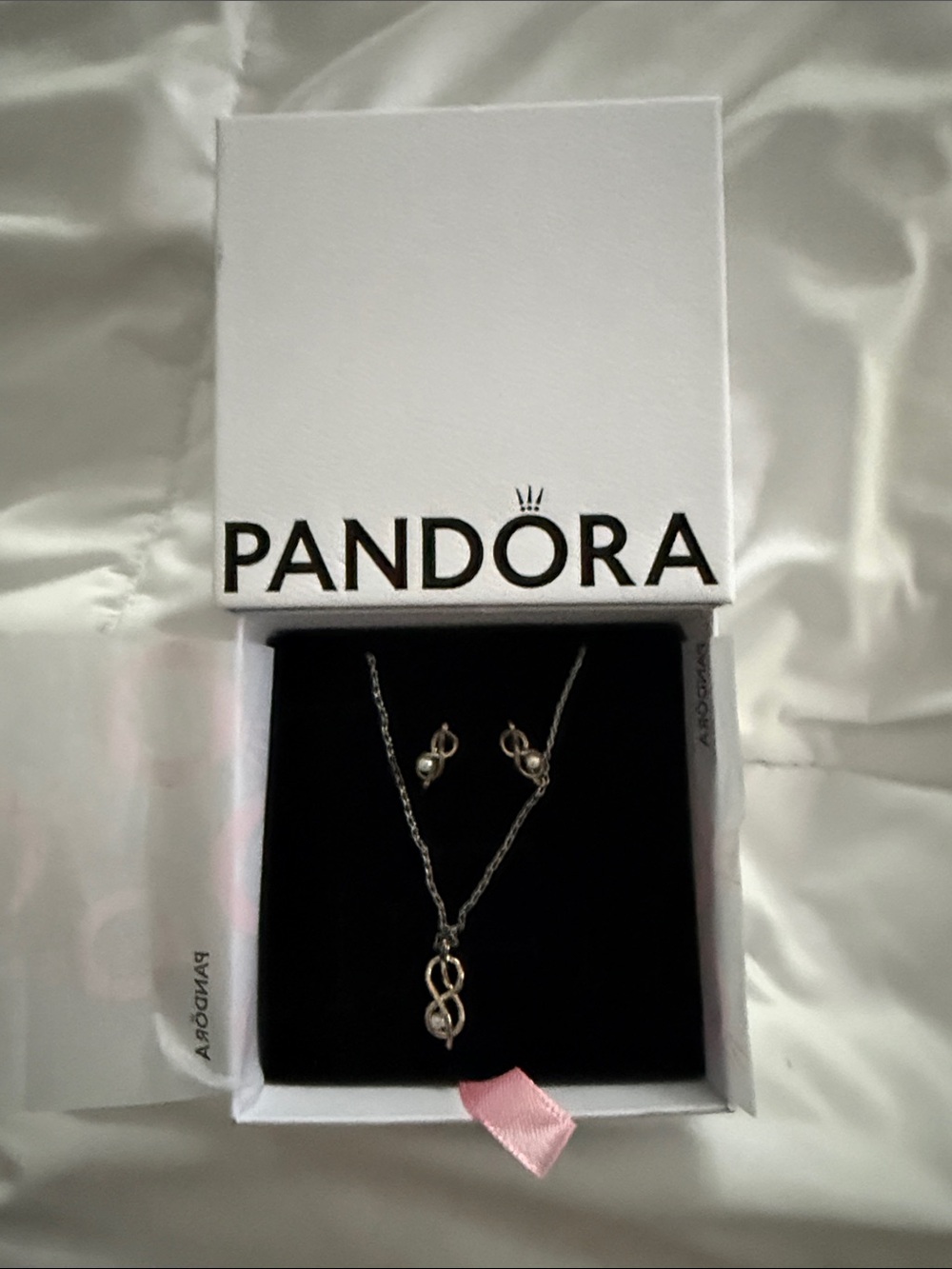 Pandora Silver Infinity Knot Necklace and Stud Earrings - Silver with pearl